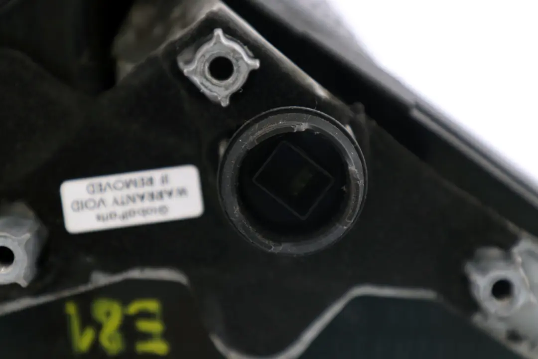 Outside Right Wing Mirror Base With Motor O/S 3 Pins to BMW 1 Series E81 E82 E88 with Part number 7185356 BMW 1 Series E81 E82 E88 Outside Right Wing Mirror Base With Motor O/S 3 Pins - SKU rhd-7185356 - Part number 7185356