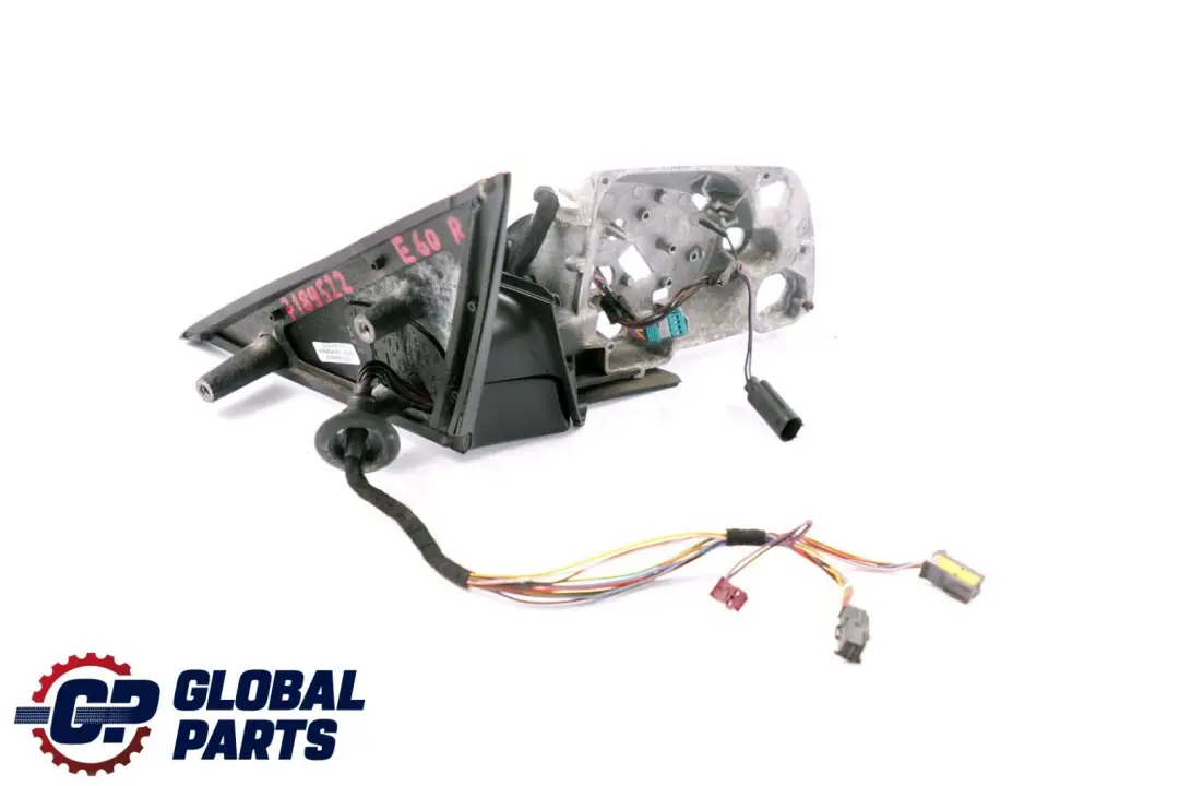 Dip Heated Right O/S Wing Mirror Base to BMW 5 Series E60 E61 Auto with Part number 7189522 BMW 5 Series E60 E61 Auto Dip Heated Right O/S Wing Mirror Base - SKU rhd-7189522 - Part number 7189522