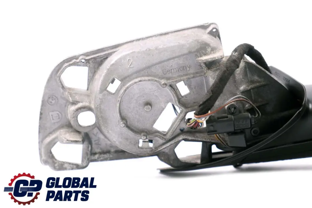 Dip Heated Right O/S Wing Mirror Base to BMW 5 Series E60 E61 Auto with Part number 7189522 BMW 5 Series E60 E61 Auto Dip Heated Right O/S Wing Mirror Base - SKU rhd-7189522 - Part number 7189522