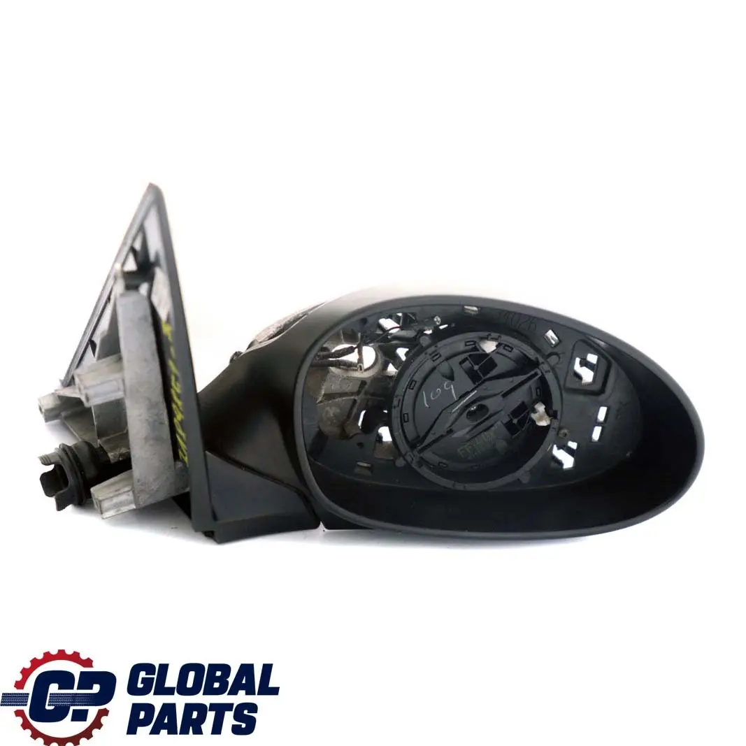 Heated Driver's Side Right Wing Mirror Base Trim O/S 5 Pin to BMW 1 Series E87 with Part number 7189852 BMW 1 Series E87 Heated Driver's Side Right Wing Mirror Base Trim O/S 5 Pin - SKU rhd-7189852-3 - Part number 7189852