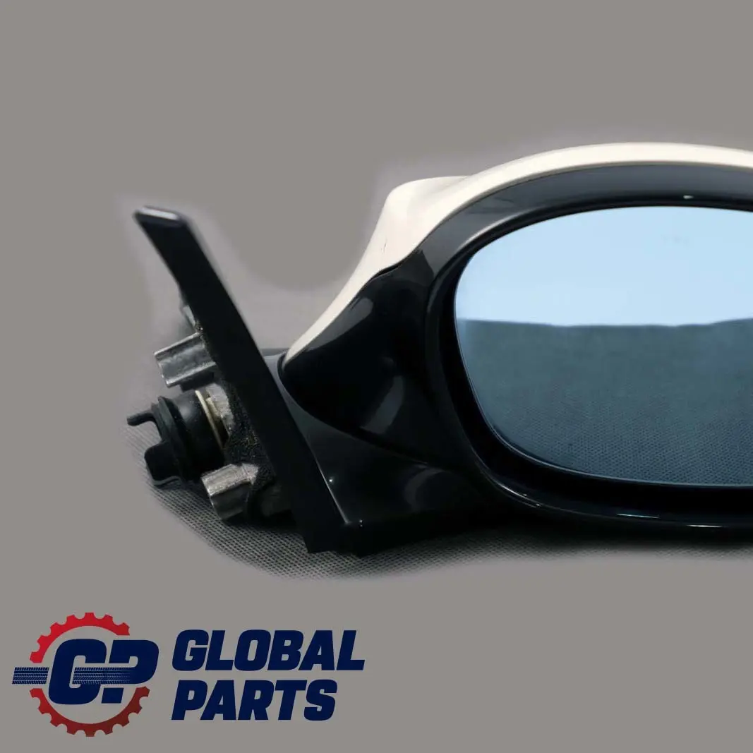 Heated High Gloss Right Wing Mirror O/S Alpinweiss White 300 to BMW E87 with Part number 7189852 BMW E87 Heated High Gloss Right Wing Mirror O/S Alpinweiss White 300 - SKU RHD-7189852-AW - Part number 7189852