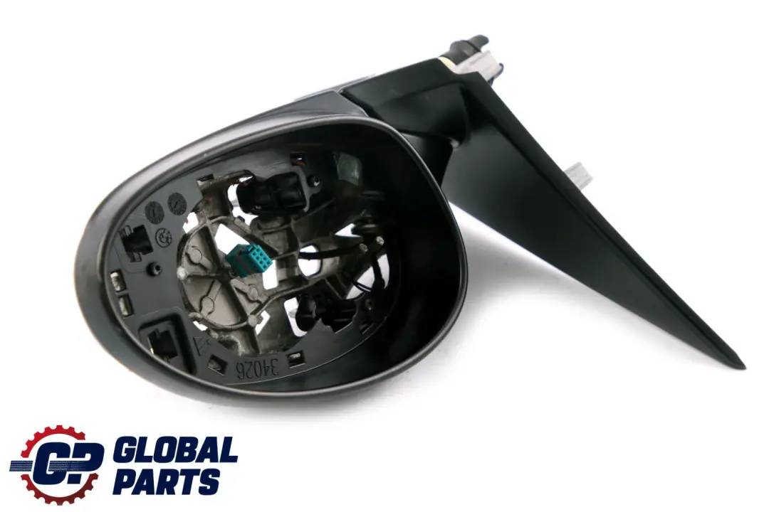 Heated Driver's Side Right Wing Mirror Base Trim O/S to BMW 1 Series E87 with Part number 51167189852 BMW 1 Series E87 Heated Driver's Side Right Wing Mirror Base Trim O/S - SKU rhd-7189852 - Part number 51167189852