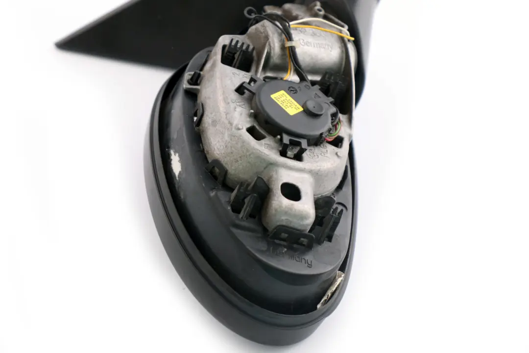 Outside Heated Power Fold Right Base Wing Mirror O/S to BMW 1 Series E87 E87N LCI with Part number 7189870 BMW 1 Series E87 E87N LCI Outside Heated Power Fold Right Base Wing Mirror O/S - SKU rhd-7189870 - Part number 7189870