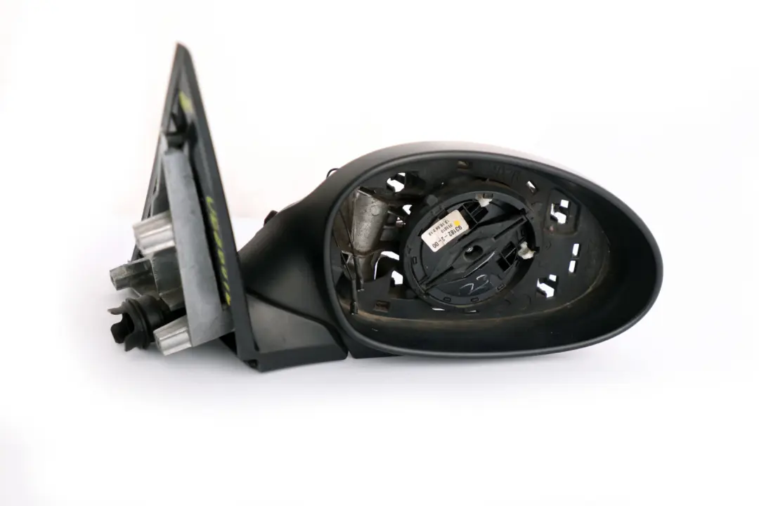 Outside Heated Power Fold Right Base Wing Mirror O/S to BMW 1 Series E87 E87N LCI with Part number 7189870 BMW 1 Series E87 E87N LCI Outside Heated Power Fold Right Base Wing Mirror O/S - SKU rhd-7189870 - Part number 7189870