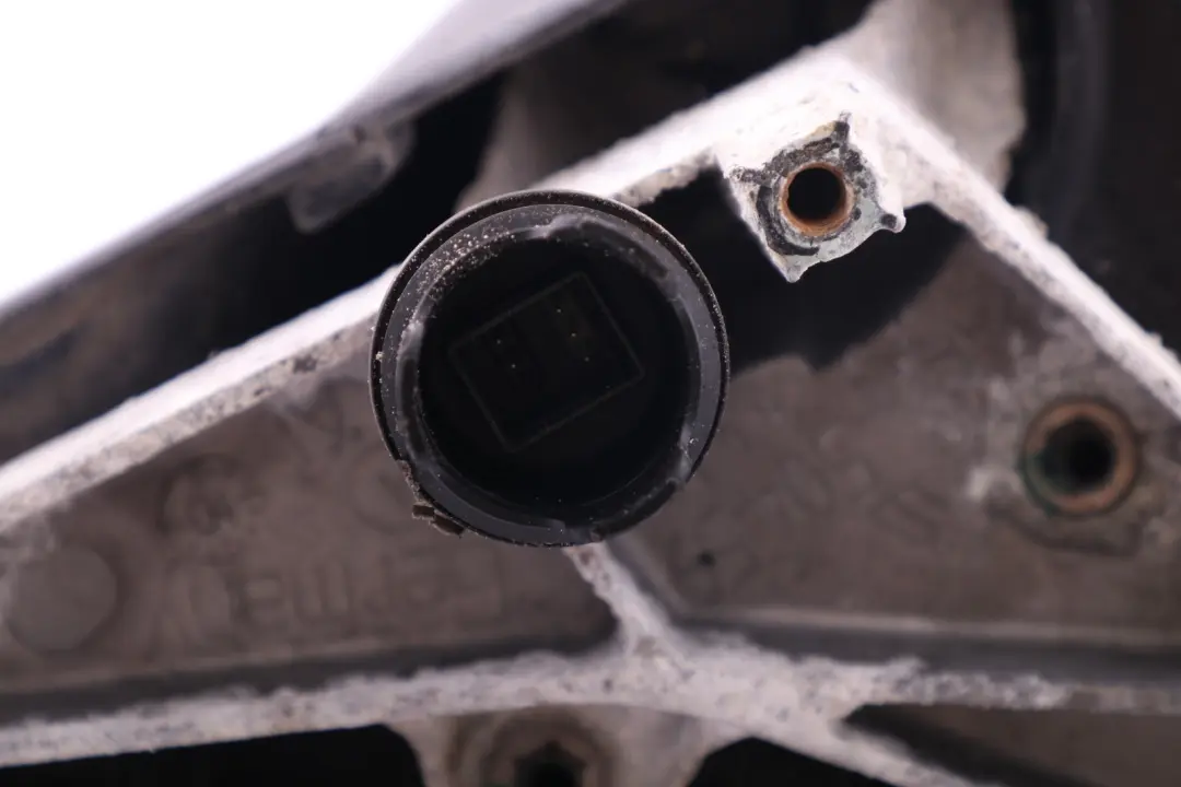 Heated Left Wing Mirror N/S Titansilber Silver Shadow Line to BMW 1 Series E87 with Part number 7189895 BMW 1 Series E87 Heated Left Wing Mirror N/S Titansilber Silver Shadow Line - SKU rhd-7189895-TS - Part number 7189895