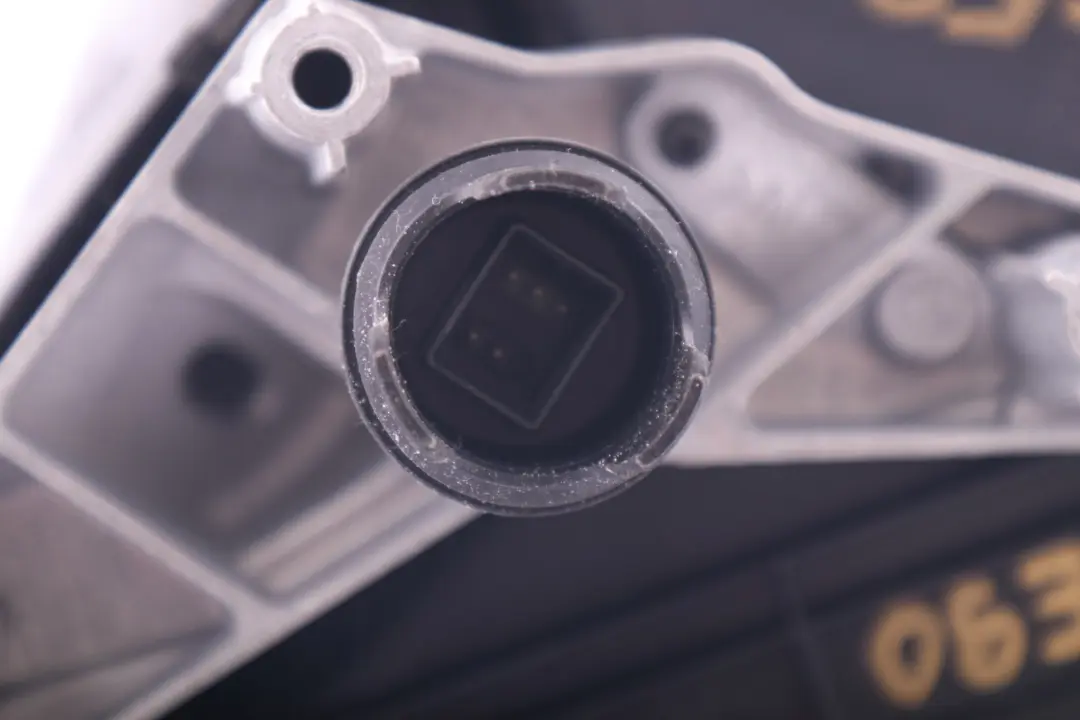 Heated Wing Base Mirror Left Passenger Side N/S 5 Pin to BMW 3 Series E90 E91 with Part number 7189947 BMW 3 Series E90 E91 Heated Wing Base Mirror Left Passenger Side N/S 5 Pin - SKU rhd-7189947-5PIN - Part number 7189947