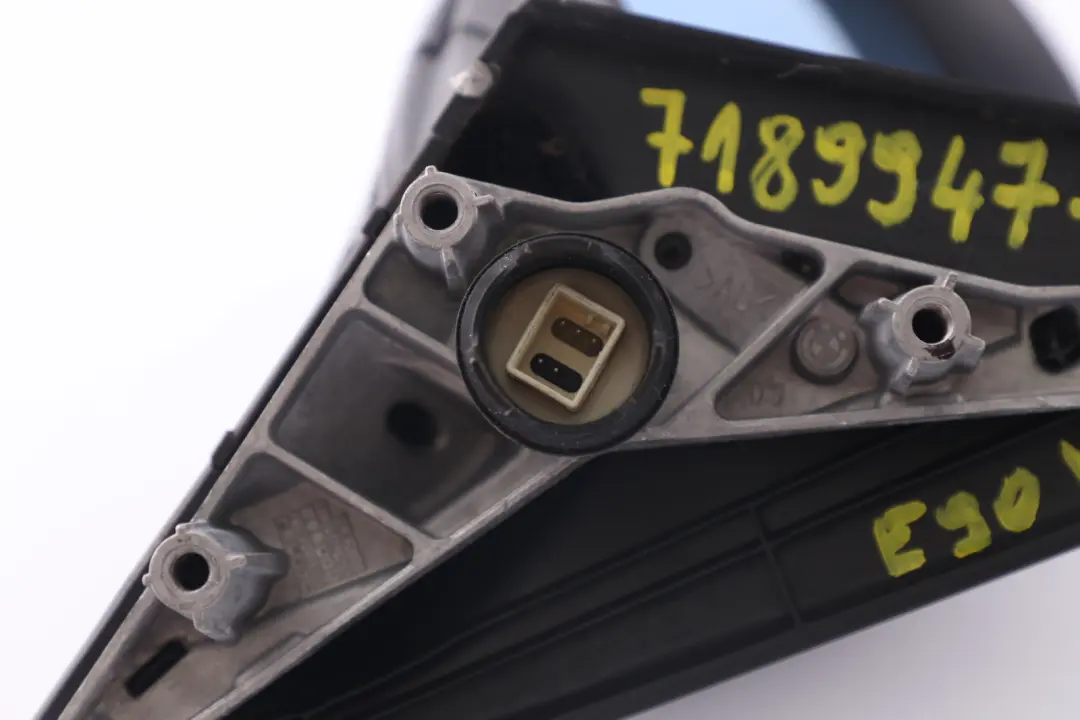 Heated Left N/S Wing Mirror Monacoblau Blue Metallic A35 to BMW 3 Series 2 E90 E91 with Part number 7189947 BMW 3 Series 2 E90 E91 Heated Left N/S Wing Mirror Monacoblau Blue Metallic A35 - SKU rhd-7189947-MB2 - Part number 7189947