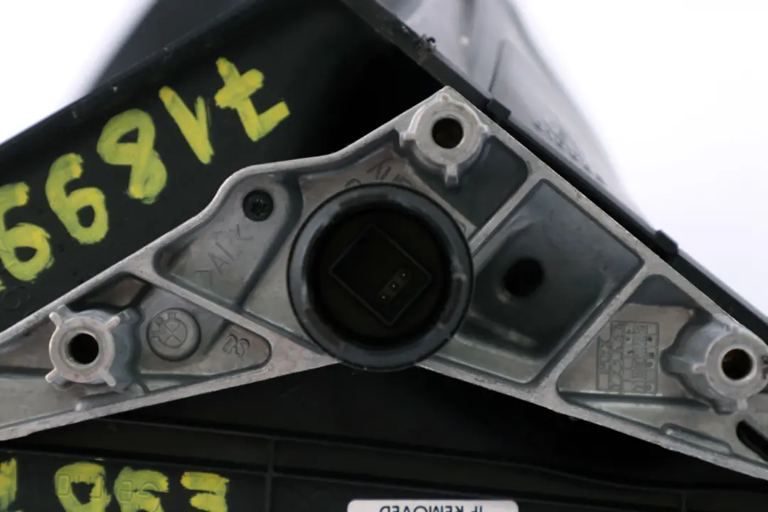 Fold Heated Wing Mirror Right O/S Arktis Metallic to BMW 3 Series 1 E90 E91 Power with Part number 7189970 BMW 3 Series 1 E90 E91 Power Fold Heated Wing Mirror Right O/S Arktis Metallic - SKU rhd-7189970-AM1 - Part number 7189970