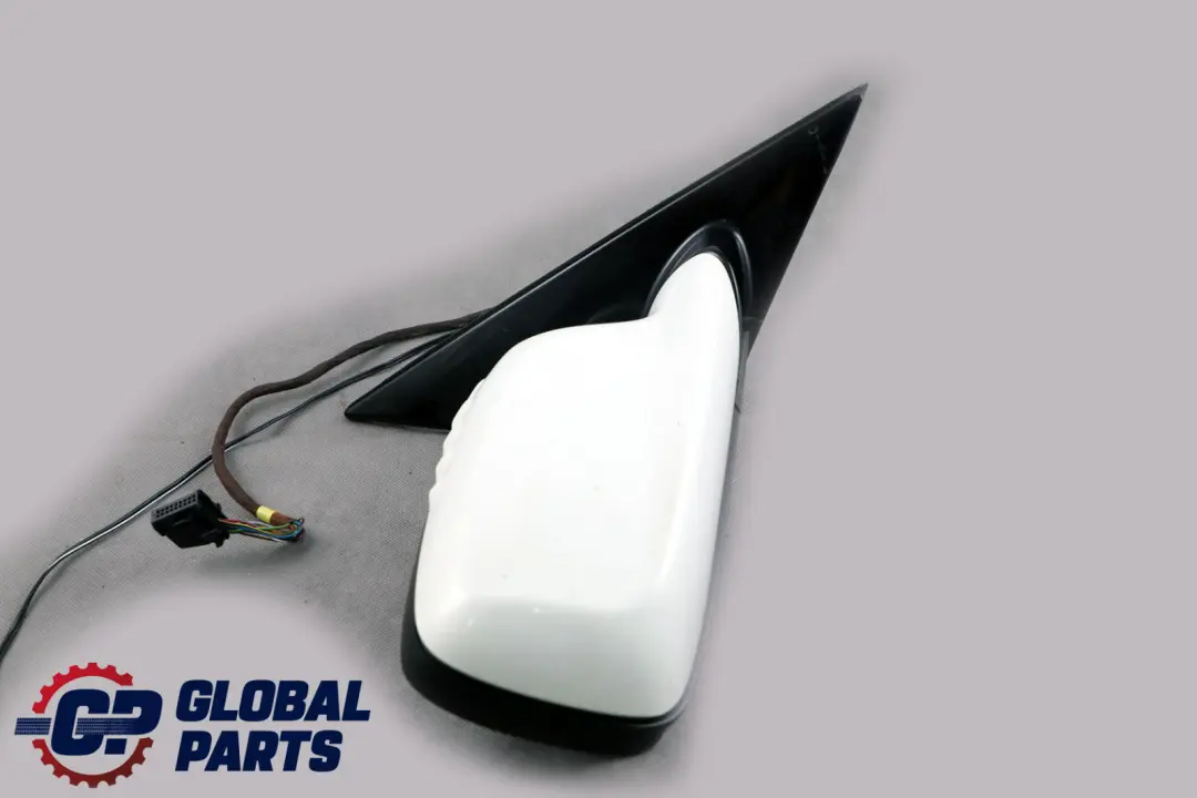 High Gloss Wing Mirror Left Right N/O/S Set Alpinweiss White to BMW 7 Series E65 with Part number 7190190 BMW 7 Series E65 High Gloss Wing Mirror Left Right N/O/S Set Alpinweiss White - SKU rhd-7190190-AW - Part number 7190190