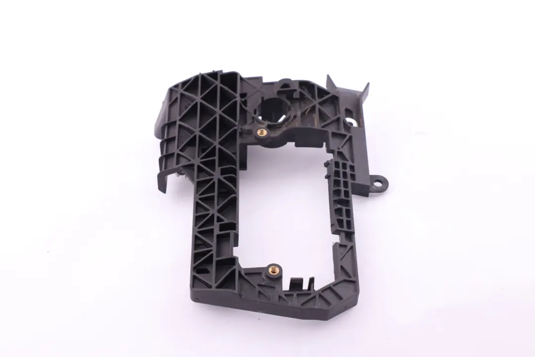 Carrier Outside Door Handle Left Part N/S to BMW Z4 Series E89 with Part number 7192383 BMW Z4 Series E89 Carrier Outside Door Handle Left Part N/S - SKU rhd-7192383 - Part number 7192383