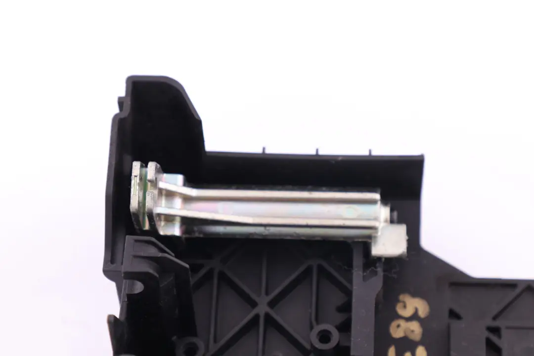 Carrier Outside Door Handle Left Part N/S to BMW Z4 Series E89 with Part number 7192383 BMW Z4 Series E89 Carrier Outside Door Handle Left Part N/S - SKU rhd-7192383 - Part number 7192383