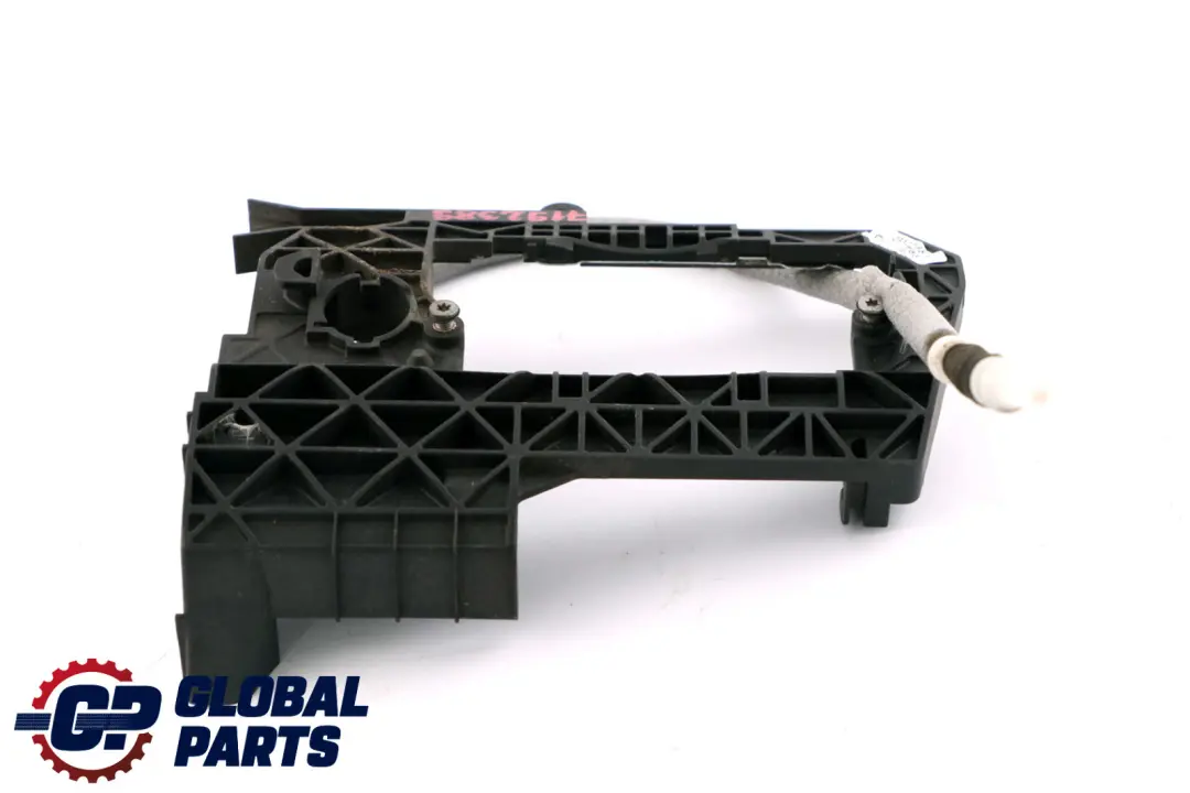 Carrier Outside Door Handle Left N/S 5121 to BMW Z4 Series E89 with Part number 7192389 BMW Z4 Series E89 Carrier Outside Door Handle Left N/S 5121 - SKU rhd-7192389 - Part number 7192389