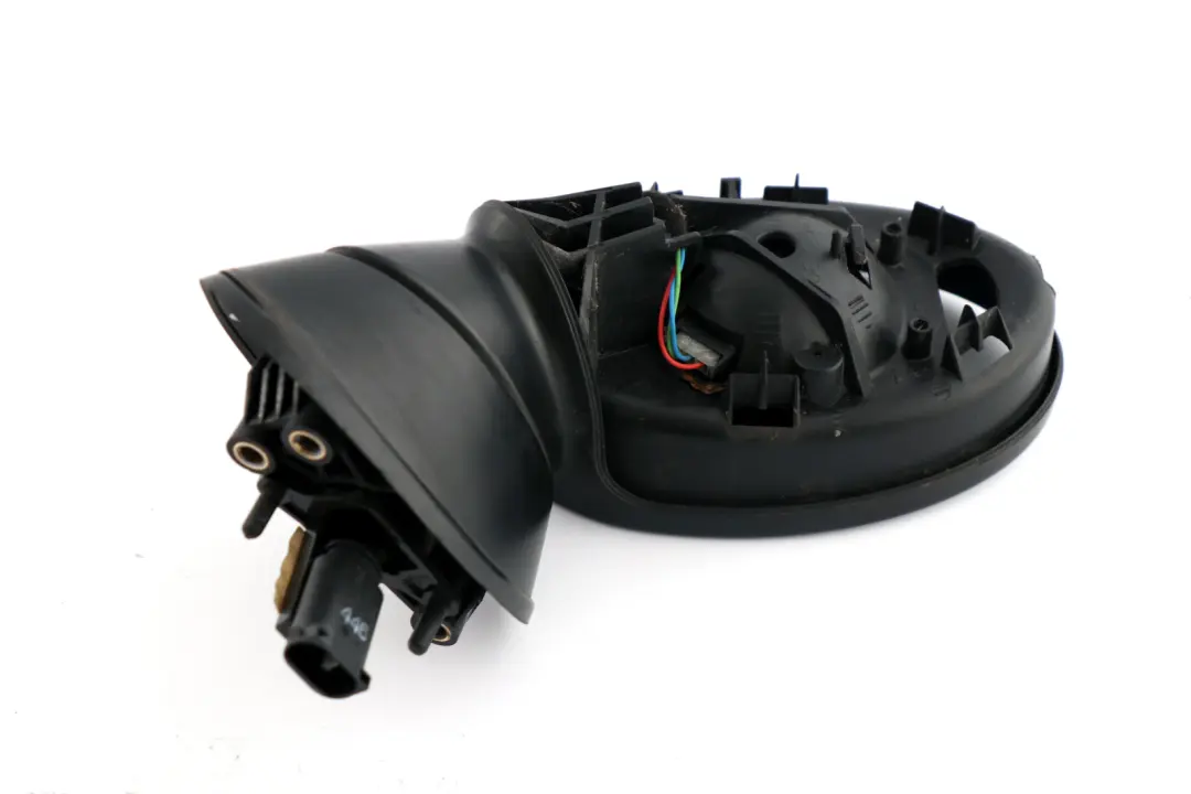 Exterior Left Door Wing Mirror Base N/S 3 Pins to Mini Cooper One R50 R53 with Part number 7192471 Mini Cooper One R50 R53 Exterior Left Door Wing Mirror Base N/S 3 Pins - SKU rhd-7192471 - Part number 7192471