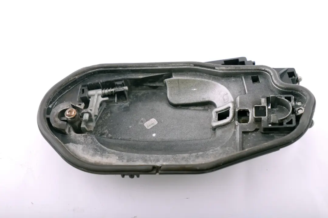 Carrier Outside Door Handle Front Left N/S 7034543 to BMW 5 Series E60 E61 with Part number 7199555 BMW 5 Series E60 E61 Carrier Outside Door Handle Front Left N/S 7034543 - SKU rhd-7199555-1 - Part number 7199555