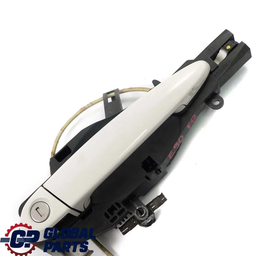 £BMW 3 E90 Front Grab Outside Door Handle Right O/S Alpinweiss Alpine White 300 to with Part number 7199838 £BMW 3 E90 Front Grab Outside Door Handle Right O/S Alpinweiss Alpine White 300 - SKU rhd-7199838-AW - Part number 7199838