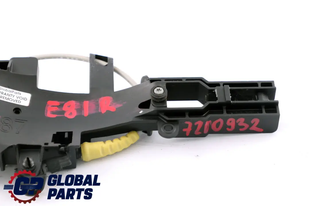 Outside Front Right O/S Door Grab Handle Carrier to BMW 1 Series E81 E82 E87 with Part number 7200932 BMW 1 Series E81 E82 E87 Outside Front Right O/S Door Grab Handle Carrier - SKU rhd-7200932 - Part number 7200932