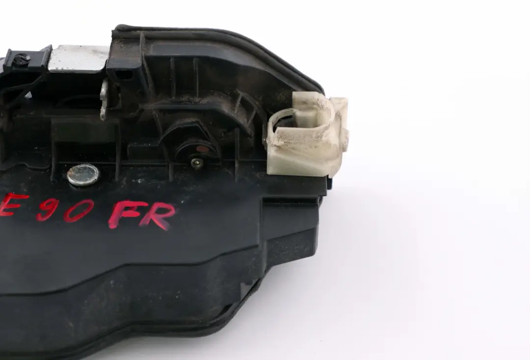 O/S Right Front Door Latch Actuator Catch 7202150 to BMW E60 E87 E90 with Part number 7202144 BMW E60 E87 E90 O/S Right Front Door Latch Actuator Catch 7202150 - SKU rhd-7202150 - Part number 7202144