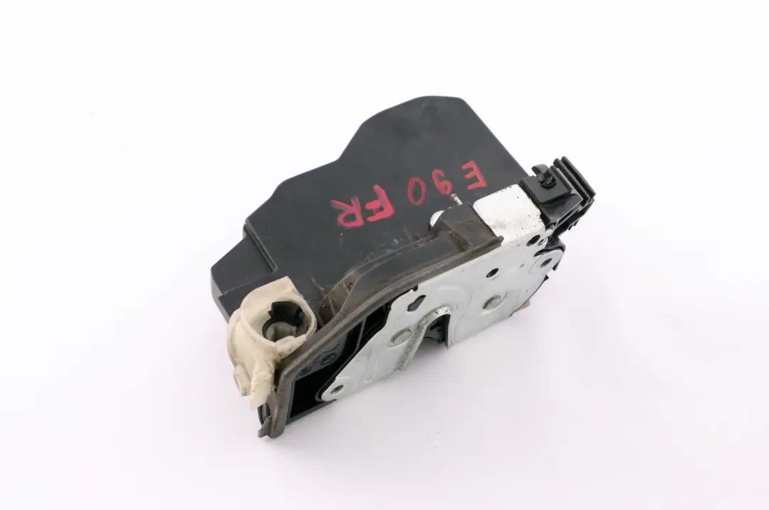 O/S Right Front Door Latch Actuator Catch 7202150 to BMW E60 E87 E90 with Part number 7202144 BMW E60 E87 E90 O/S Right Front Door Latch Actuator Catch 7202150 - SKU rhd-7202150 - Part number 7202144