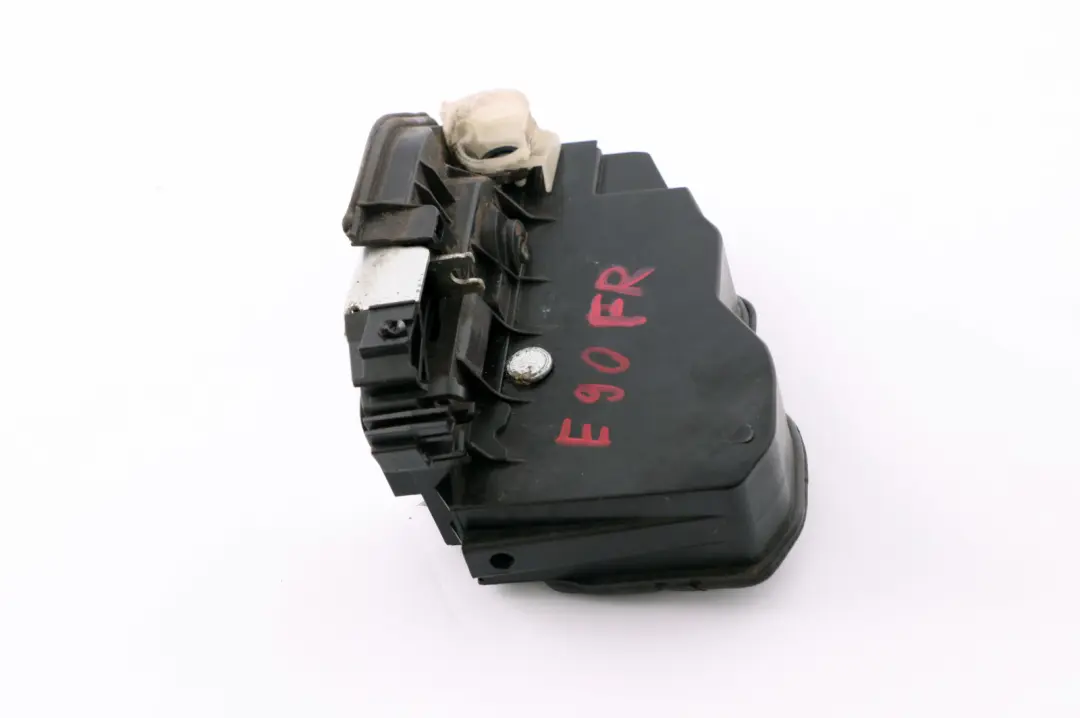 O/S Right Front Door Latch Actuator Catch 7202150 to BMW E60 E87 E90 with Part number 7202144 BMW E60 E87 E90 O/S Right Front Door Latch Actuator Catch 7202150 - SKU rhd-7202150 - Part number 7202144