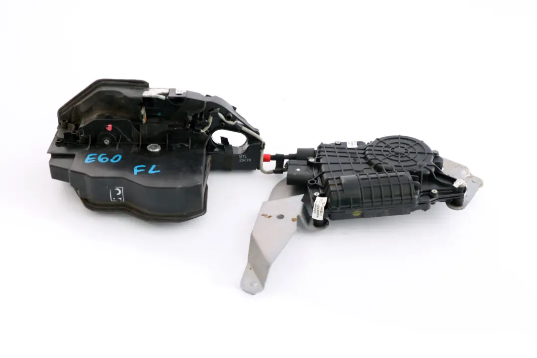 Front Left N/S Door Actuator Catch Soft Close to BMW 5 Series E60 E61 LCI with Part number 7202155 BMW 5 Series E60 E61 LCI Front Left N/S Door Actuator Catch Soft Close - SKU rhd-7202155 - Part number 7202155