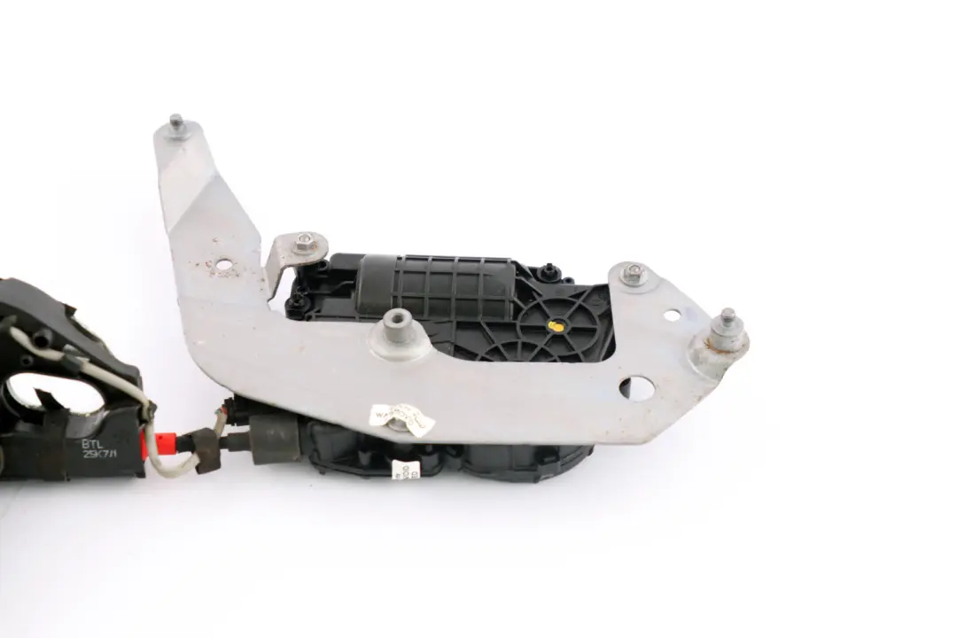 Front Left N/S Door Actuator Catch Soft Close to BMW 5 Series E60 E61 LCI with Part number 7202155 BMW 5 Series E60 E61 LCI Front Left N/S Door Actuator Catch Soft Close - SKU rhd-7202155 - Part number 7202155