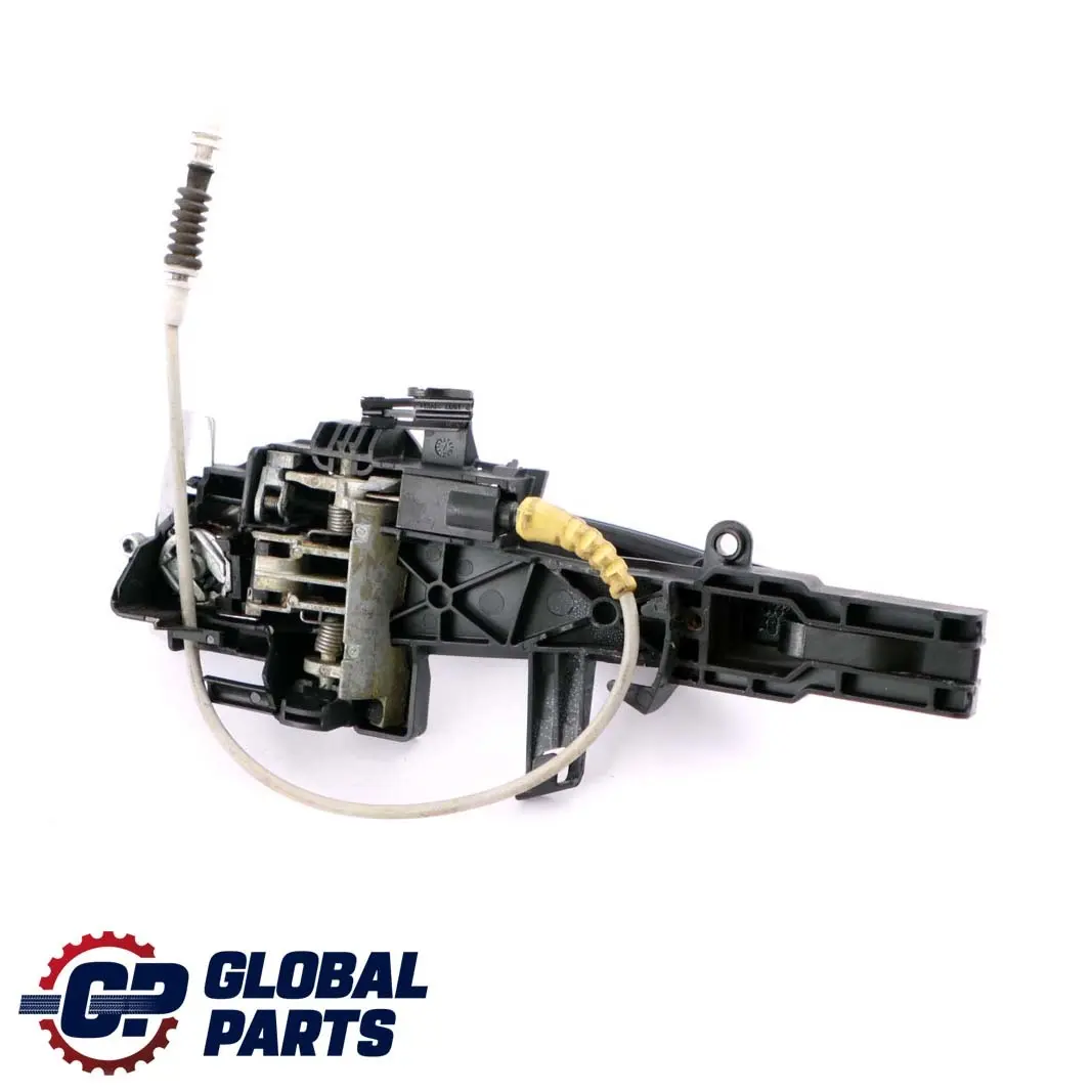 Complete Front Right Grab Handle O/S Black Sapphire 475 to BMW 1 Series E88 with Part number 7207560 BMW 1 Series E88 Complete Front Right Grab Handle O/S Black Sapphire 475 - SKU rhd-7207560-BS - Part number 7207560