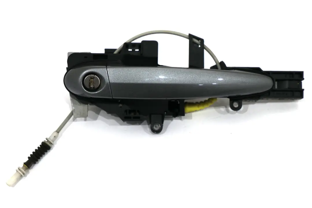 Complete Front Right Grab Handle O/S Spacegrau Grey to BMW 1 Series E88 with Part number 0392530 BMW 1 Series E88 Complete Front Right Grab Handle O/S Spacegrau Grey - SKU rhd-7207560-SCG - Part number 0392530