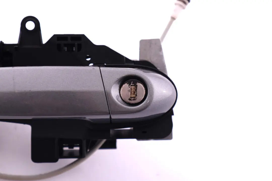 Complete Front Right Grab Handle O/S Spacegrau Grey to BMW 1 Series E88 with Part number 0392530 BMW 1 Series E88 Complete Front Right Grab Handle O/S Spacegrau Grey - SKU rhd-7207560-SCG - Part number 0392530