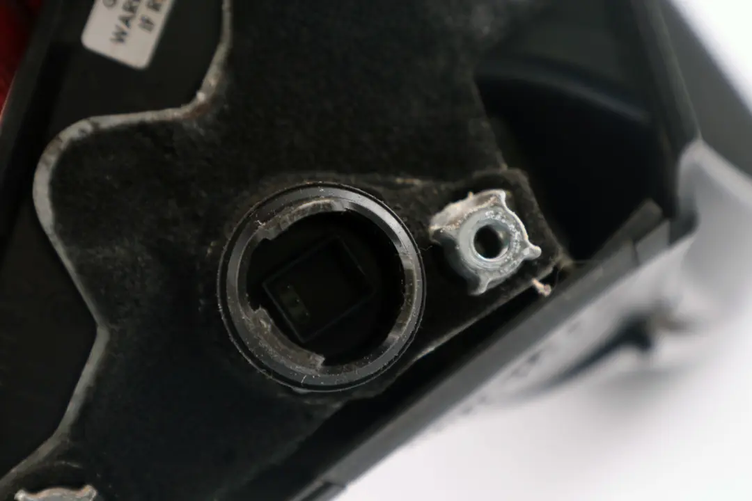 BMW 1 Series 3 E81 E82 E88 Outside Right Wing Mirror O/S Schwarz 2 Black 668 - SKU rhd-7208164-SCH - Part number 7268308