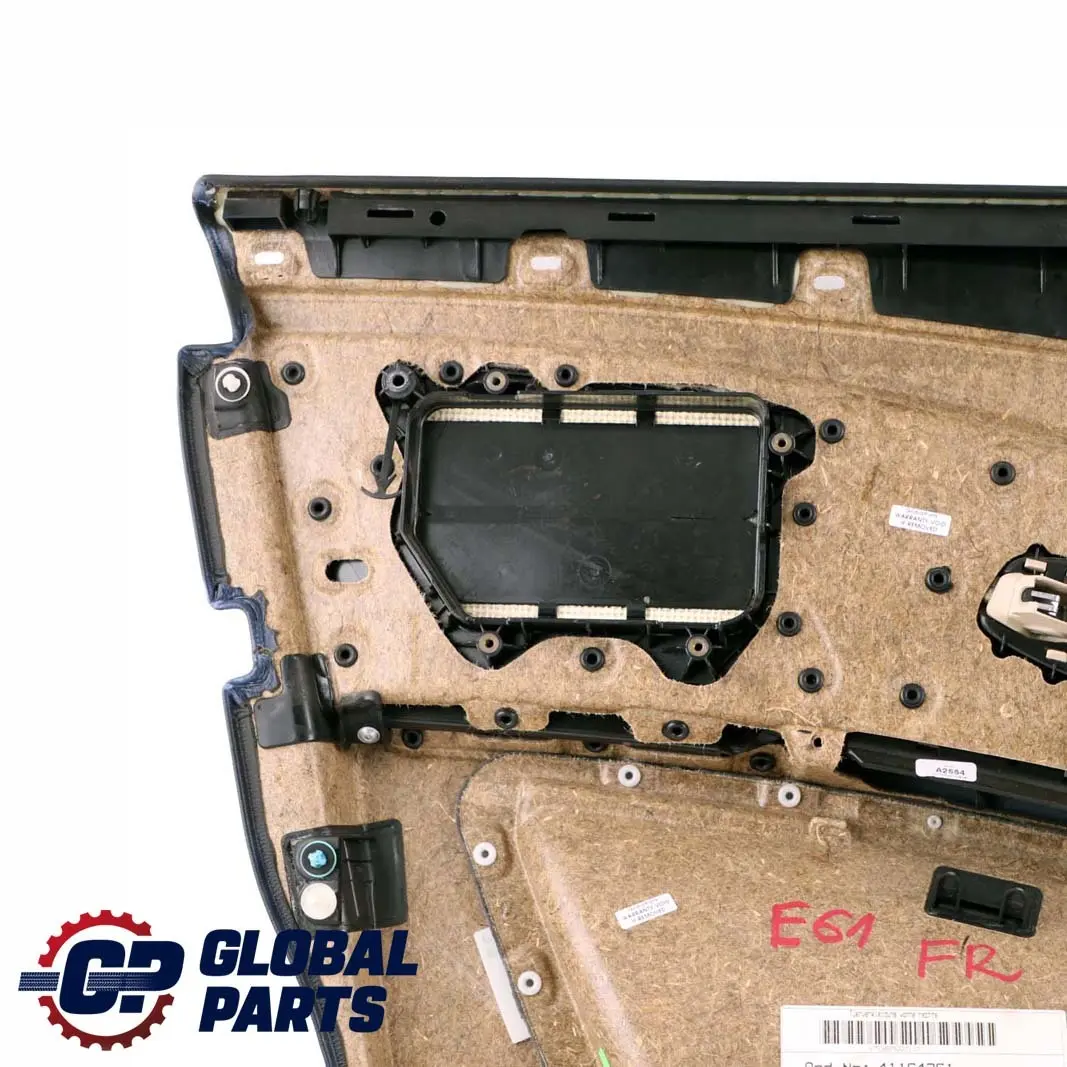 Front Right O/S Door Card Trim Panel Cream Beige Black Leather to BMW E60 E61 LCI with Part number 7233730 BMW E60 E61 LCI Front Right O/S Door Card Trim Panel Cream Beige Black Leather - SKU rhd-7233730 - Part number 7233730