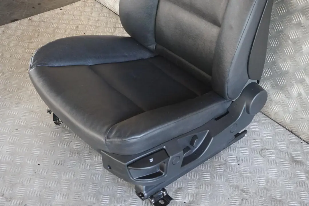 Heated Black Leather Front Left N/S Passenger Seat to BMW 5 Series E60 E61 LCI with Part number 7238916 BMW 5 Series E60 E61 LCI Heated Black Leather Front Left N/S Passenger Seat - SKU rhd-7238916-2 - Part number 7238916