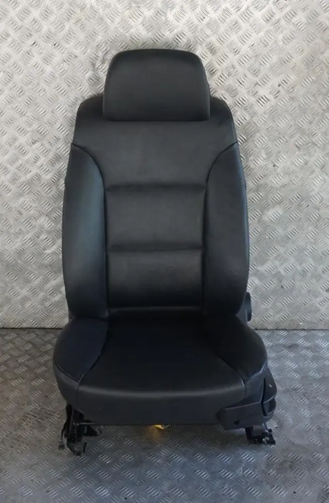 Heated Black Leather Front Left N/S Passenger Seat to BMW 5 Series E60 E61 LCI with Part number 7238916 BMW 5 Series E60 E61 LCI Heated Black Leather Front Left N/S Passenger Seat - SKU rhd-7238916-2 - Part number 7238916