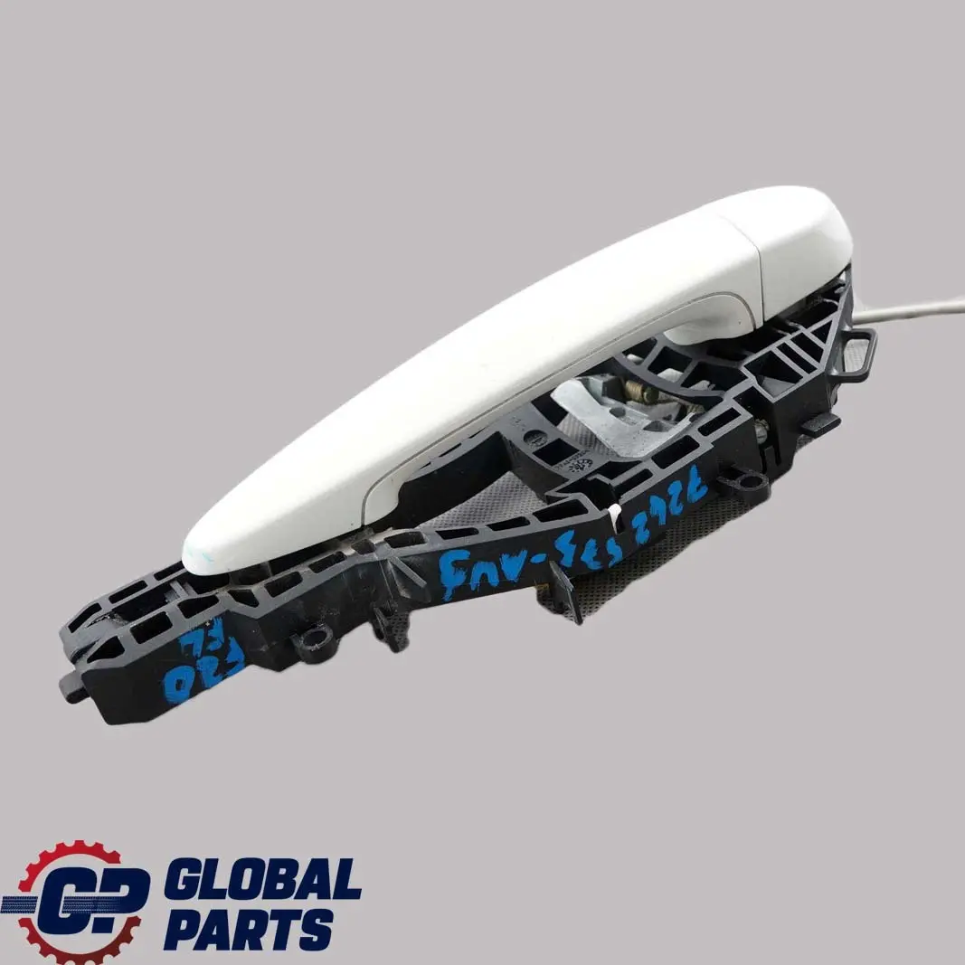 Complete Front Left Grab Handle N/S Alpinweiss White 300 to BMW 1 Series F20 LCI 3 with Part number 7242575 BMW 1 Series F20 LCI 3 Complete Front Left Grab Handle N/S Alpinweiss White 300 - SKU rhd-7242575-AW3 - Part number 7242575