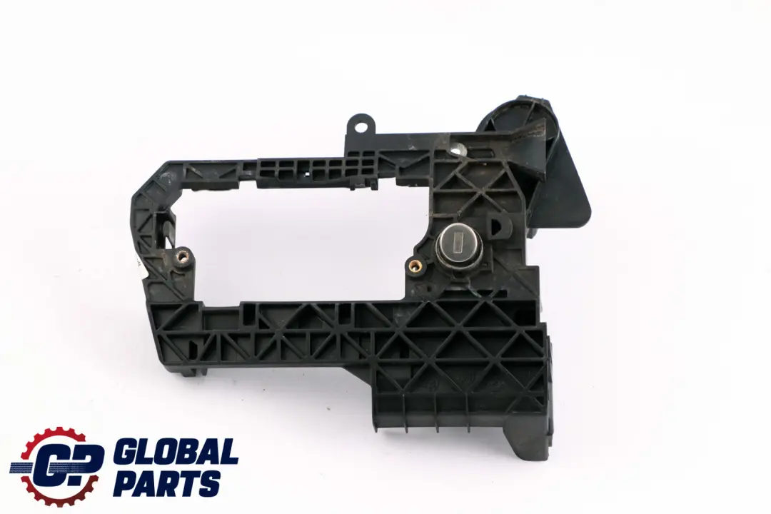 Carrier Outside Door Handle Right O/S Driver's Side to BMW Z4 Series E89 with Part number 7250090 BMW Z4 Series E89 Carrier Outside Door Handle Right O/S Driver's Side - SKU rhd-7250090 - Part number 7250090