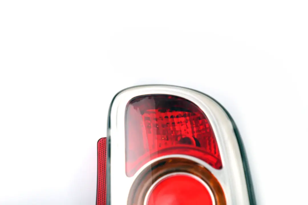 Mini Clubman R55 LCI Light In The Side Panel Lamp Yellow Rear Right O/S - SKU rhd-7255918 - Part number 7255918