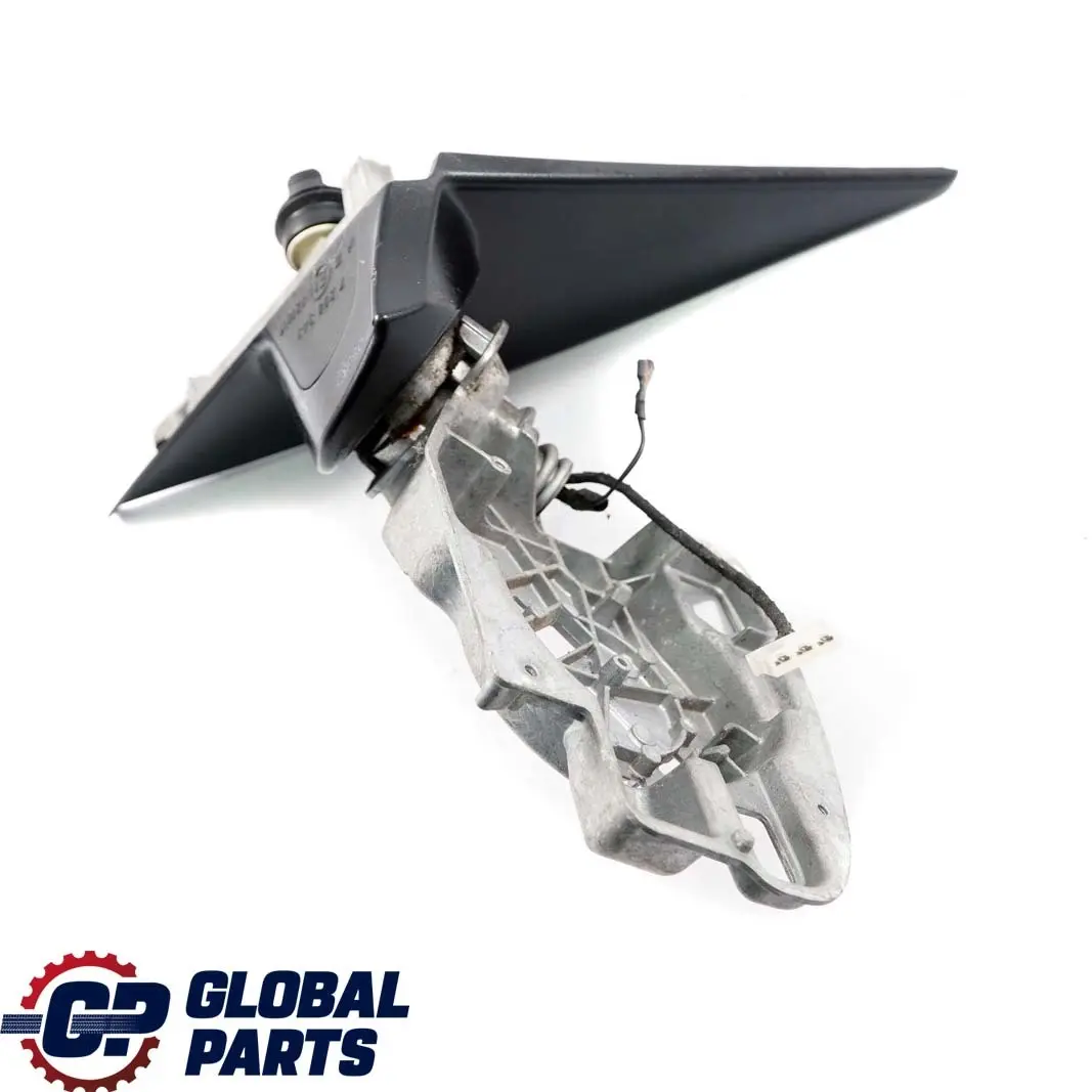 Heated Right Wing Mirror O/S Base 5 Pin to BMW 1 Series E87 LCI with Part number 7268126 BMW 1 Series E87 LCI Heated Right Wing Mirror O/S Base 5 Pin - SKU rhd-7268126 - Part number 7268126