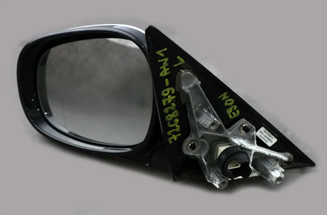 High Gloss Left Wing Mirror N/S Alpinweiss White to BMW 3 Series 1 E90 LCI M Sport with Part number 7268279 BMW 3 Series 1 E90 LCI M Sport High Gloss Left Wing Mirror N/S Alpinweiss White - SKU rhd-7268279-AW1 - Part number 7268279