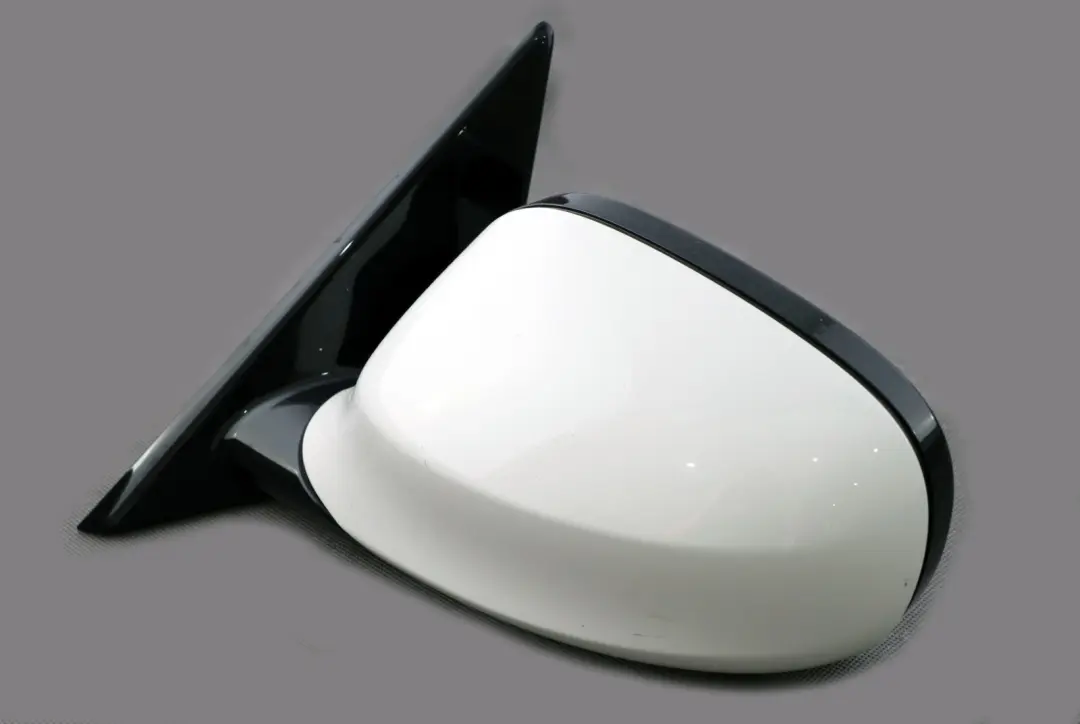 High Gloss Left Wing Mirror N/S Alpinweiss White to BMW 3 Series 1 E90 LCI M Sport with Part number 7268279 BMW 3 Series 1 E90 LCI M Sport High Gloss Left Wing Mirror N/S Alpinweiss White - SKU rhd-7268279-AW1 - Part number 7268279