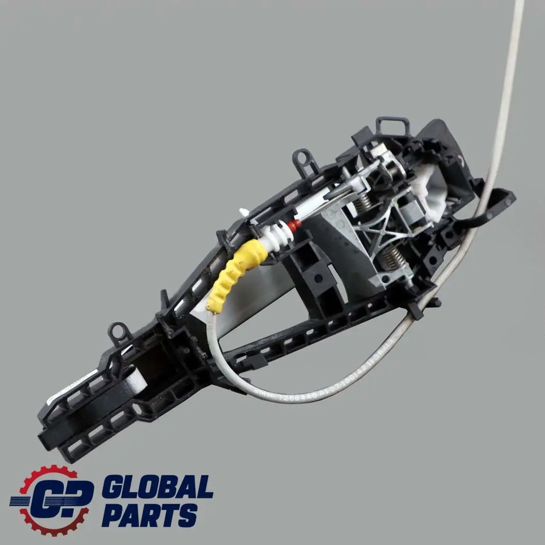 BMW 1 2 Series F21 F22 Left Door N/S Complete Grab Handle Alpinweiss White 300 - SKU rhd-7268446-AW1 - Part number 7268446
