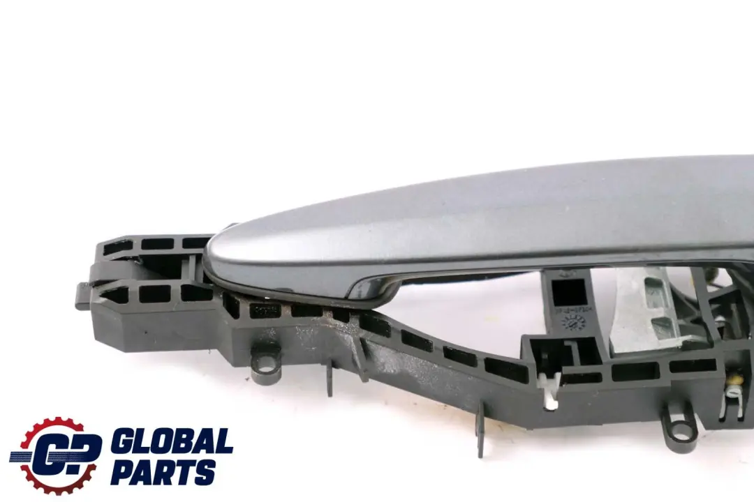 Left Door N/S Complete Grab Handle Mineralgrau Grey to BMW 1 2 Series 1 F21 F22 with Part number 7268446 BMW 1 2 Series 1 F21 F22 Left Door N/S Complete Grab Handle Mineralgrau Grey - SKU rhd-7268446-MG1 - Part number 7268446