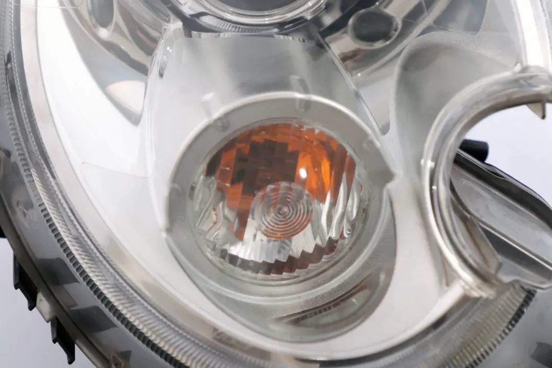 Drivers Side Xenon Headlight Right O/S to BMW MINI Cooper S 5 R55 R56 R57 with Part number 7269984 BMW MINI Cooper S 5 R55 R56 R57 Drivers Side Xenon Headlight Right O/S - SKU rhd-7269990-6 - Part number 7269984