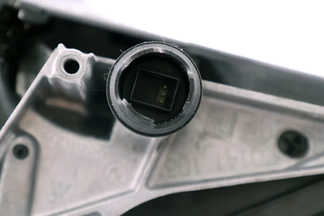 Fold Heated Right Wing Mirror O/S Tiefseeblau to BMW 1 Series E87 LCI Power with Part number 7282086 BMW 1 Series E87 LCI Power Fold Heated Right Wing Mirror O/S Tiefseeblau - SKU rhd-7282086-DSB - Part number 7282086