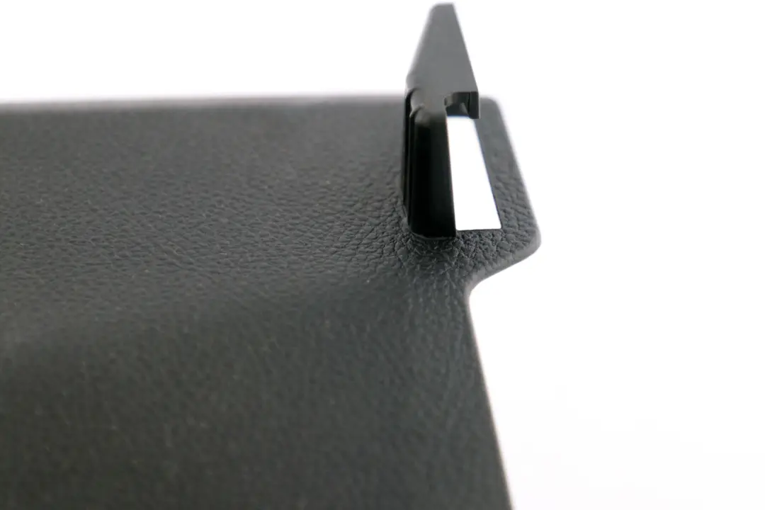 Front Right Lateral Trim Panel O/S Black to BMW 3 4 Series F30 F31 F80 M3 F82 M4 with Part number 7291092 BMW 3 4 Series F30 F31 F80 M3 F82 M4 Front Right Lateral Trim Panel O/S Black - SKU rhd-7291092 - Part number 7291092