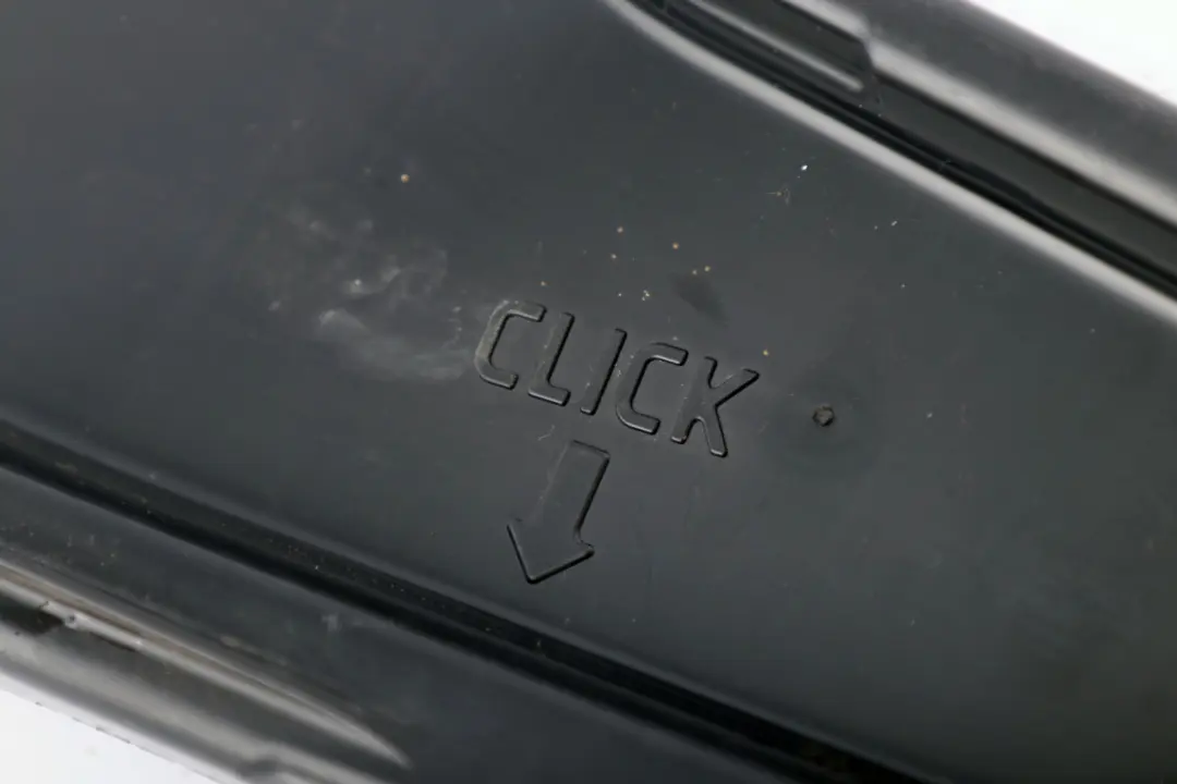 Windshield Wiper Shell Cover Front to BMW 1 2 3 4 Series F20 F22 F30 F32 with Part number 7354546 BMW 1 2 3 4 Series F20 F22 F30 F32 Windshield Wiper Shell Cover Front - SKU rhd-7354546 - Part number 7354546