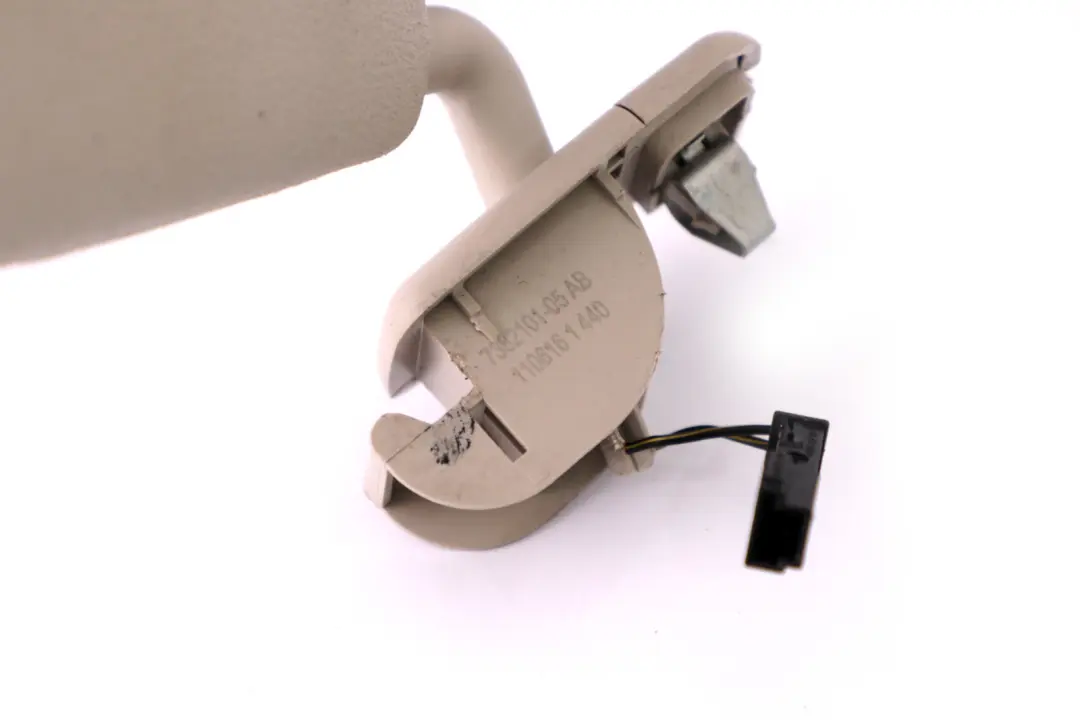 pare-soleil avec étiquette miroir gauche satellite gris pour Mini Cooper F55 F56 à propos du numéro de pièce 7382101 Mini Cooper F55 F56 pare-soleil avec étiquette miroir gauche satellite gris - SKU rhd-7382101-2 - Numéro de pièce 7382101