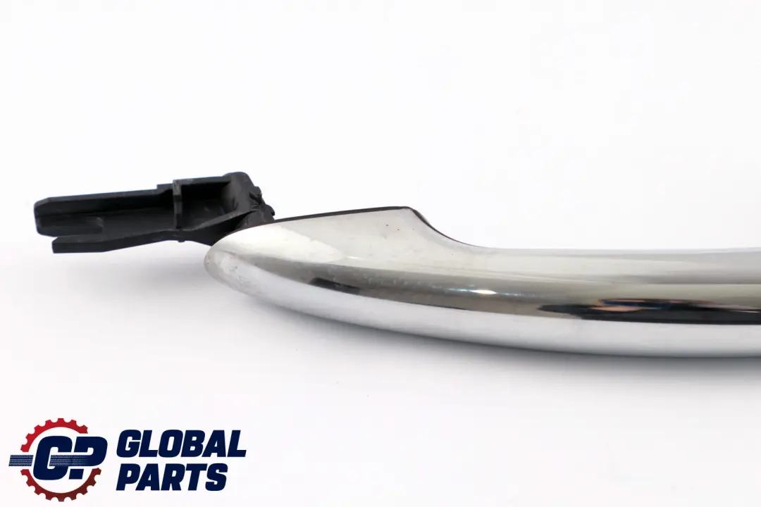 Carrier Grab Handle Door Chrome Front Right O/S to Mini F54 F55 F56 F57 F60 with Part number 7434530 Mini F54 F55 F56 F57 F60 Carrier Grab Handle Door Chrome Front Right O/S - SKU rhd-7434530 - Part number 7434530