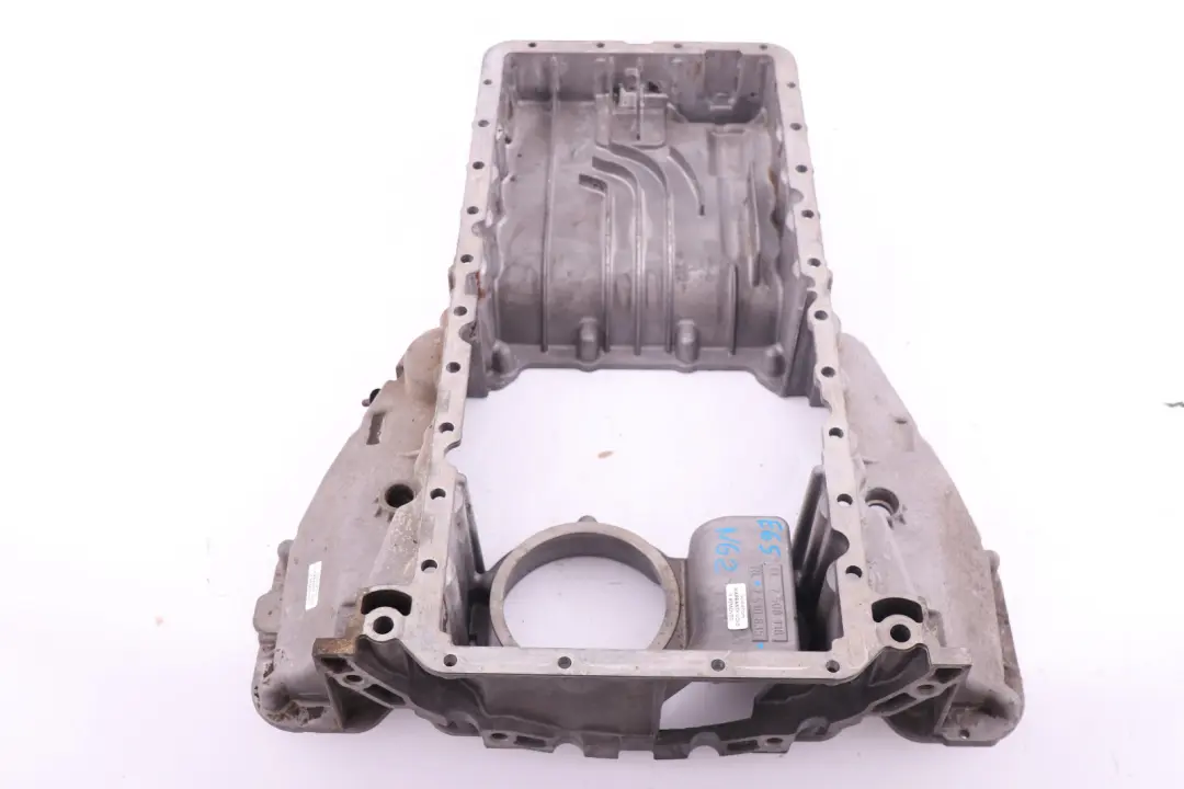 N62 Engine Oil Sump Pan Upper Part to BMW 7 Series E65 735i 745i Petrol with Part number 7510835 BMW 7 Series E65 735i 745i Petrol N62 Engine Oil Sump Pan Upper Part - SKU rhd-7510835 - Part number 7510835