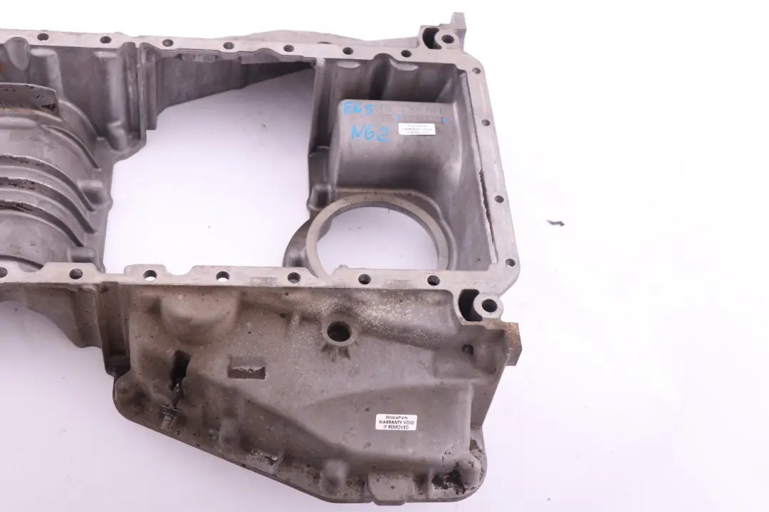 N62 Engine Oil Sump Pan Upper Part to BMW 7 Series E65 735i 745i Petrol with Part number 7510835 BMW 7 Series E65 735i 745i Petrol N62 Engine Oil Sump Pan Upper Part - SKU rhd-7510835 - Part number 7510835