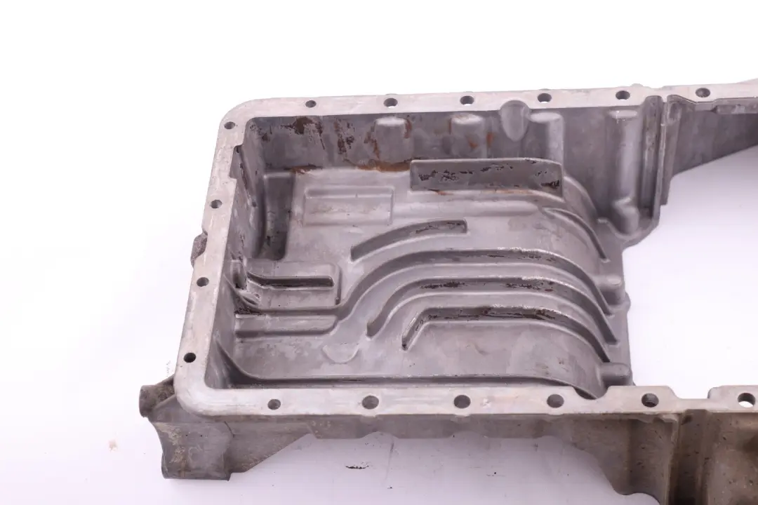 N62 Engine Oil Sump Pan Upper Part to BMW 7 Series E65 735i 745i Petrol with Part number 7510835 BMW 7 Series E65 735i 745i Petrol N62 Engine Oil Sump Pan Upper Part - SKU rhd-7510835 - Part number 7510835