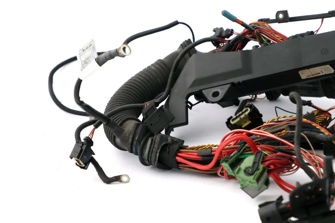 N62 Engine Wiring Loom Harness to BMW 7 Series E65 E66 735i 745i Petrol with Part number 7520804 BMW 7 Series E65 E66 735i 745i Petrol N62 Engine Wiring Loom Harness - SKU rhd-7520804 - Part number 7520804